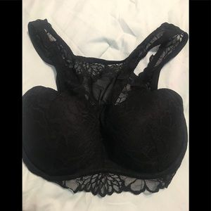 Victoria’s Secret new laces bra